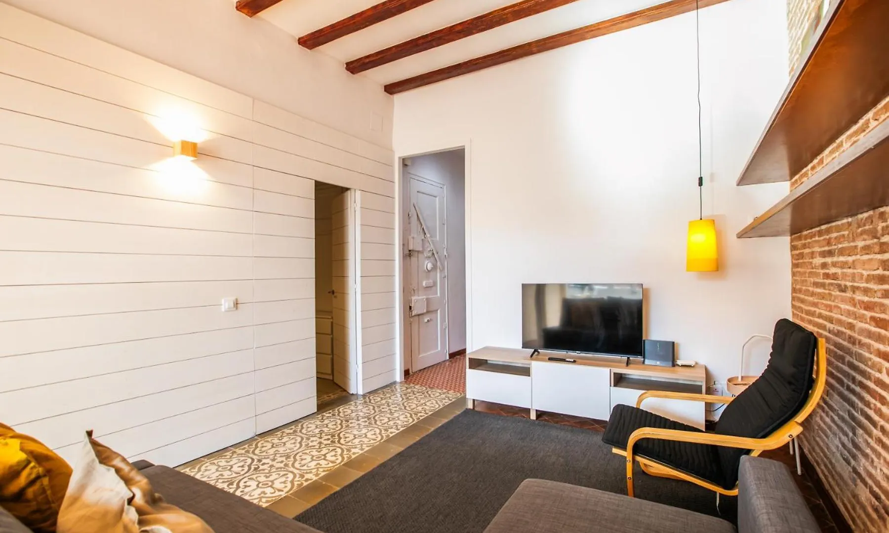 Por1100 - Apartment In The Heart Of Gracia Barcelona
